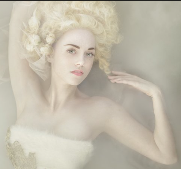 Theportraitsystem – Dry Ice Photoshoot
