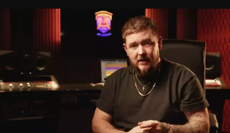 Tomorrowland Academy Create a hit song with Tom Martin